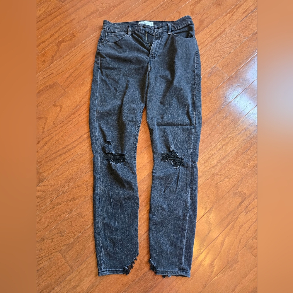 Abercrombie & Fitch Black Distressed Skinny Jeans